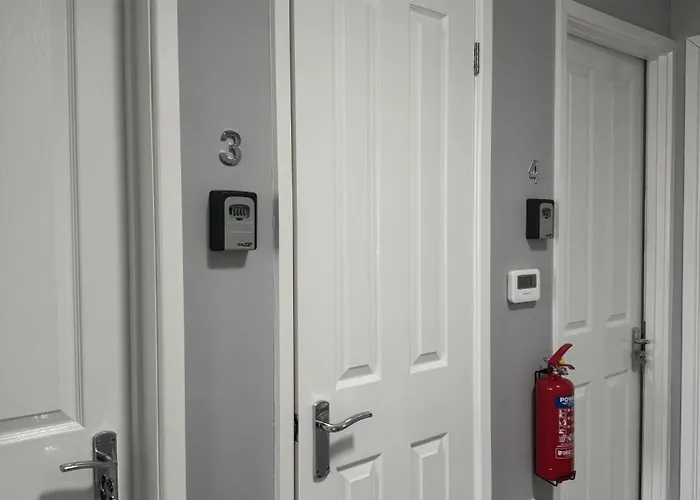 Ravenscourt By Brabazon 3*